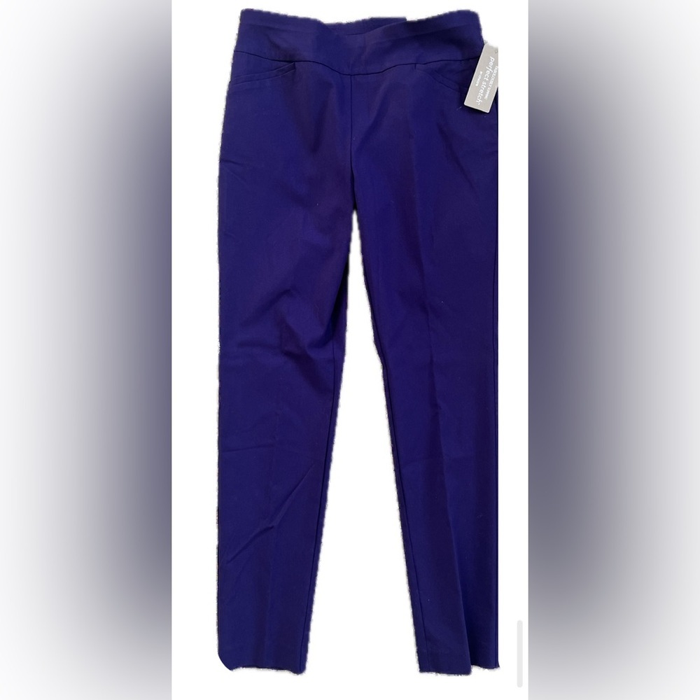 New With Tags - Chico’s Slimming Stretch Fitted Purple Pants - Size 2 Short